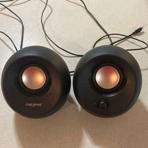 Creative Pebble V3 desktop speakers